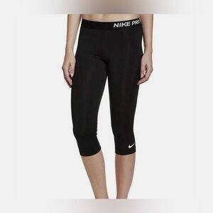 Nike Pro Running Capri Leggings